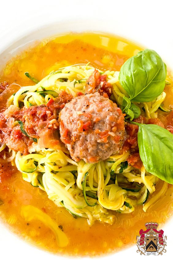 Zoodles & Meatballs